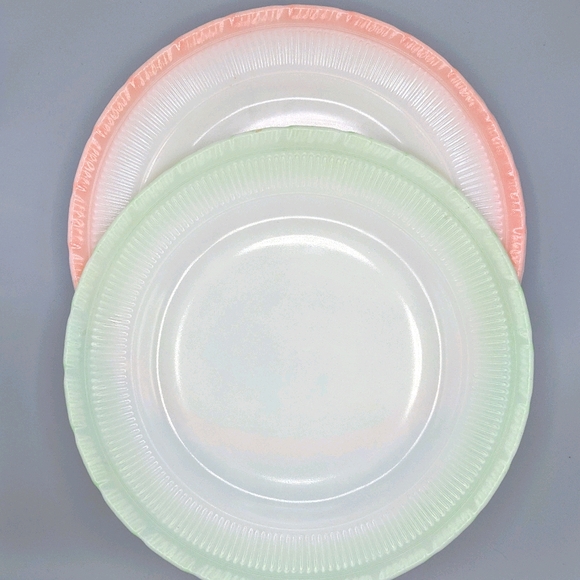 Vintage Other - 3 Vintage 30s Macbeth Evans Cremax Dinner Plates